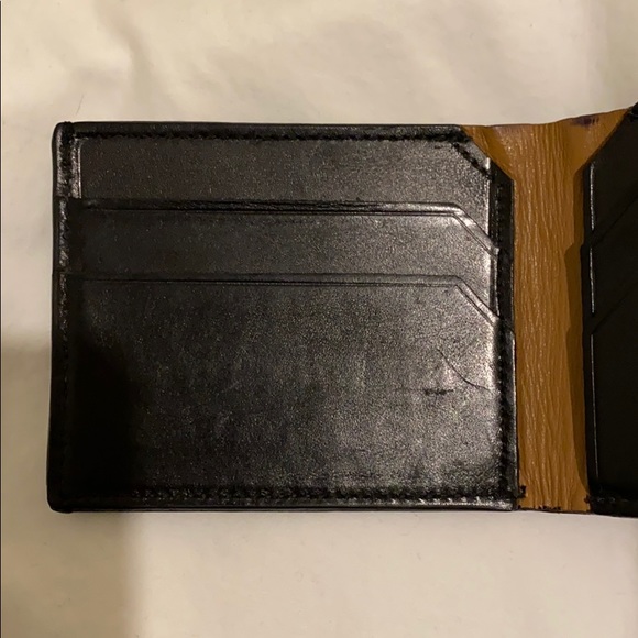 Club Monaco bi-fold wallet. - Picture 6 of 6
